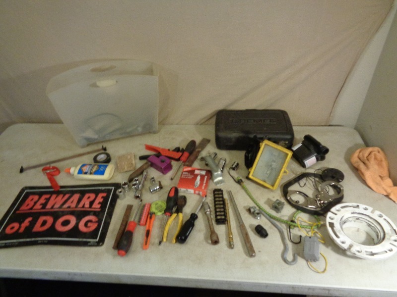 lot 67 image: Tools and Shop Supplies