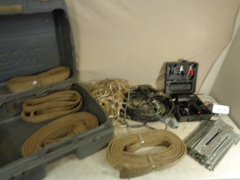 lot 69 image: 4 Lifting  Tow Straps and More