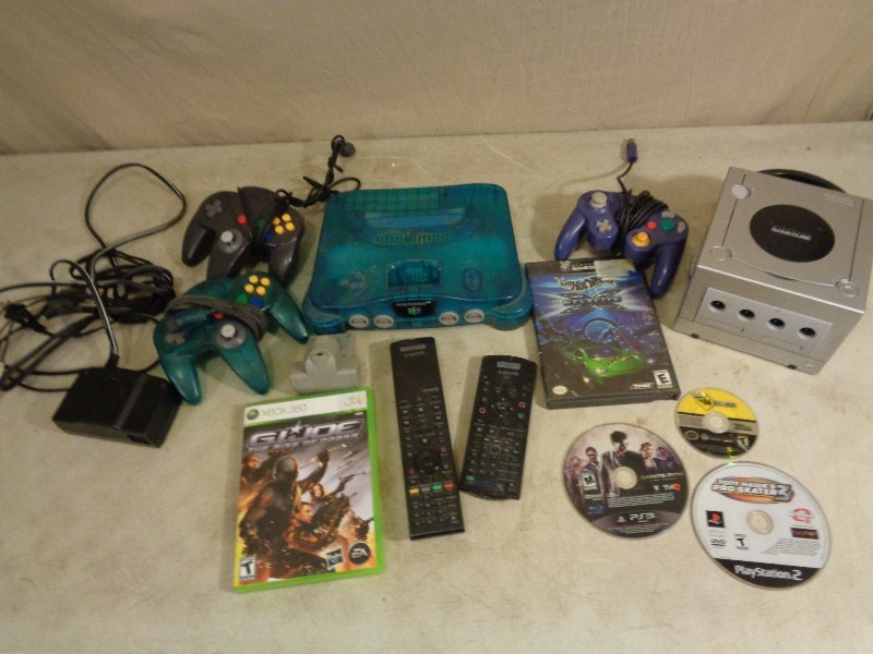 lot 147 image: Nintendo 64, Nintendo Gamecube, and More
