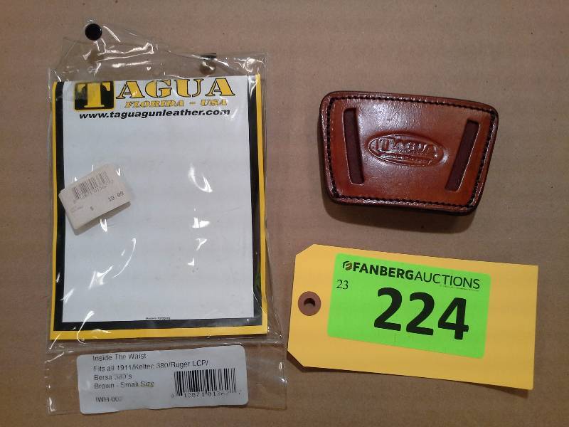 lot 224 image: Fits All 1911Keltec .380Ruger LCPBersa .380s - Tagua Gunleather Holster