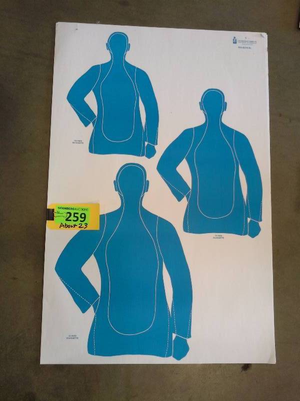 lot 259 image: Paper Targets, About 23