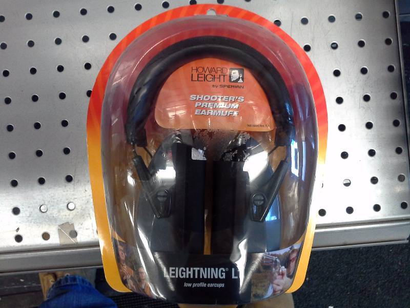 lot 319 image: (1) Ear Protection - Firearm Accessories Lot