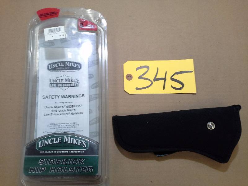 lot 345 image: Sidekick Hip Holster - Firearm Accessories Lot