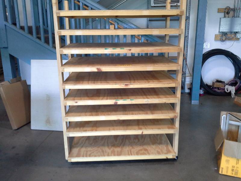 lot 368 image: PosterTarget Storage Rack