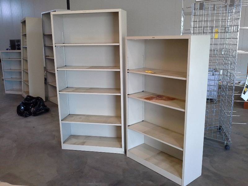 lot 383 image: (2) Metal Vertical Shelves