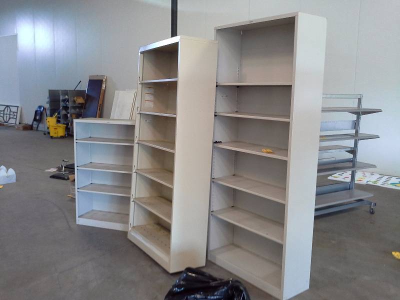 lot 384 image: (3) Metal Vertical Shelves