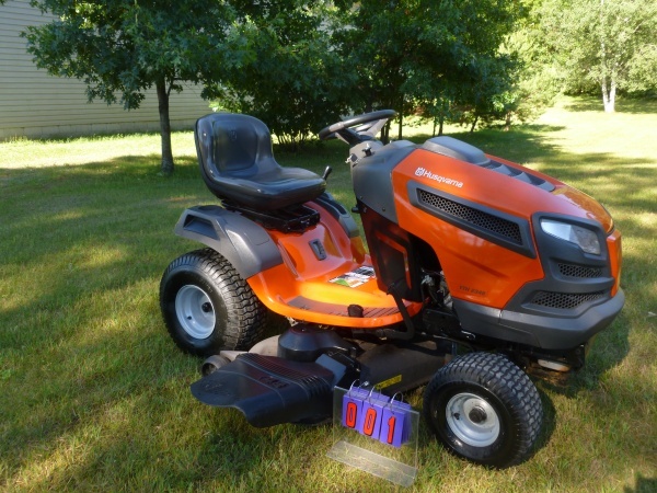 SnS Auctions # 220 Summer Equipment
