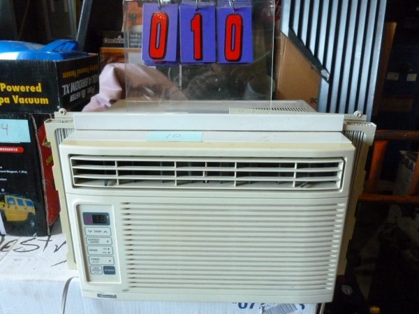SnS Auctions # 220 Summer Equipment