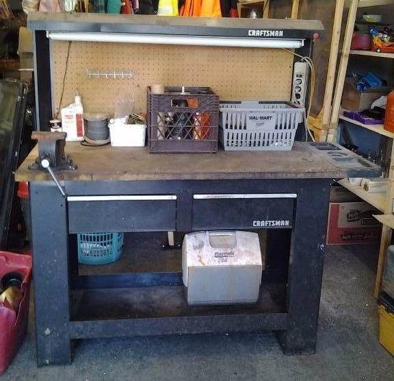 Craftsman 5 Foot Work Bench, Lighted With 2 Drawers 