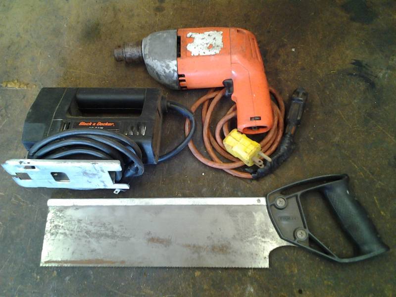 lot 32 image: Drill, Jig Saw, Hand Saw