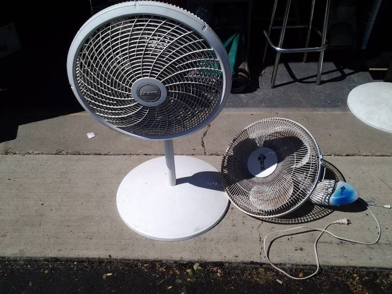 lot 44 image: 2-Fans 1-Floor, 1-Wall Mounted
