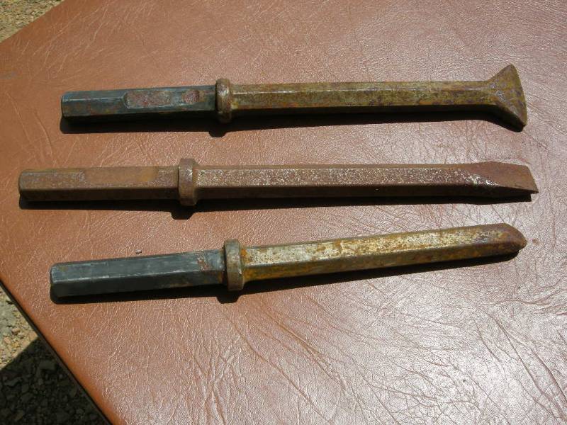 lot 44 image: 3 Jackhammer Bits