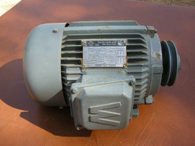 lot 12 image: Worldwide Industrial Electric Motor 3 Phase