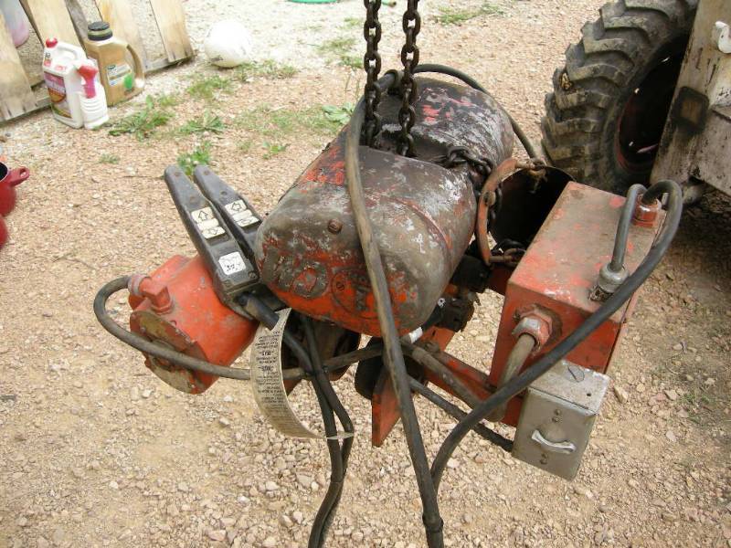 lot 6 image: CM 1 Ton Trolley Electric Chain Hoist