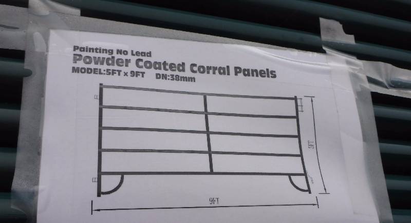 NEW 5 X 9 CORRAL PANELS LOT OF 32