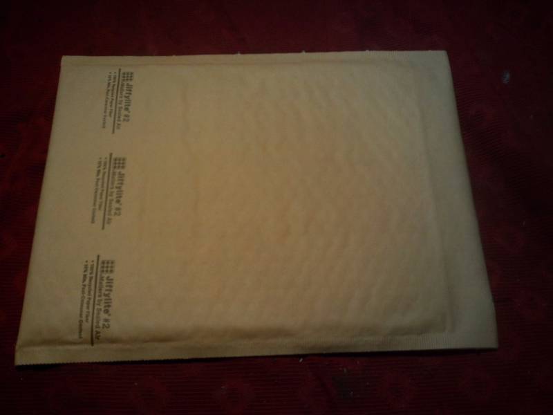 100 8.5X12 PADDED ENVELOPES
