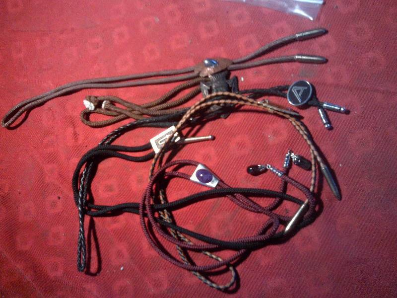 6 VINTAGE MENS BOLERO TIES