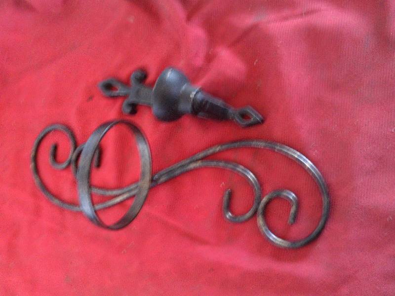 VINTAGE WALL DECOR
