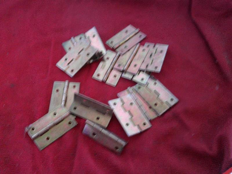 MED HINGES
