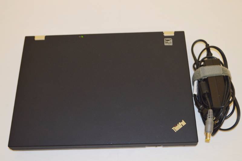 lot 9 image: Lenovo ThinkPad