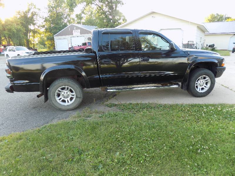2003 4-Door Dodge Truck