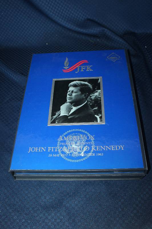 lot 330 image: John F. Kennedy JFK Phonecard Series Memorabilia w Certificate of Authenticity