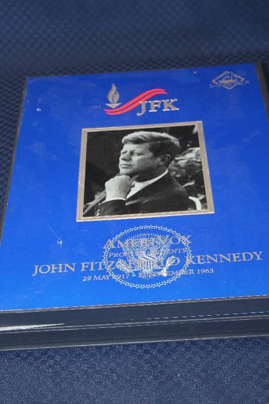 lot 364 image: John F. Kennedy JFK Phonecard Series Memorabilia w Certificate of Authenticity