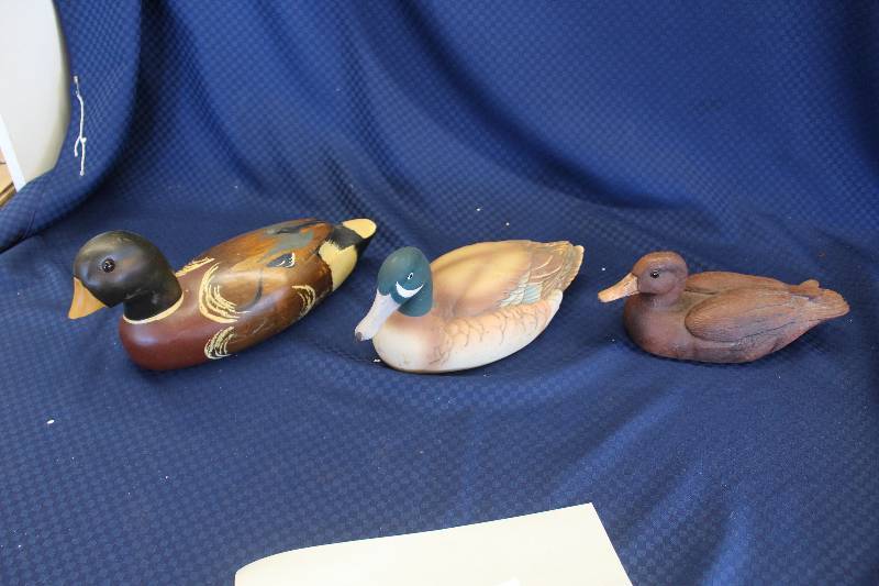 lot 370 image: Lot of (3) Handcrafted Collectible Mallards Including 1) Hen Mallard by Don Eisenschenk #101 1983 AND 1) Blue Winged Teal by Andrea #7915 AND 1) Mallard