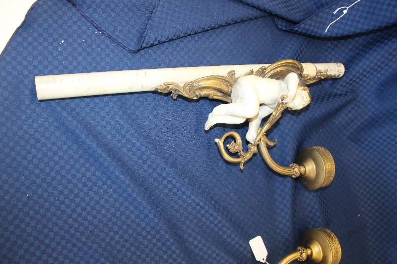 lot 397 image: 1950s Cast Metal Italian Light Fixture