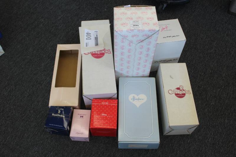 lot 401 image: Lot of (8) Collector Doll Boxes
