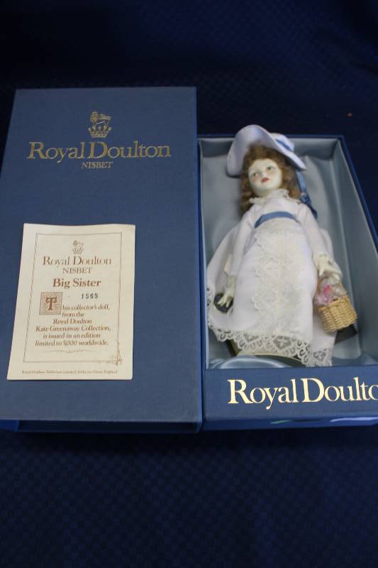 lot 9 image: Royal Doulton Kate Greenaway Collection Big Sister #15655000 Doll