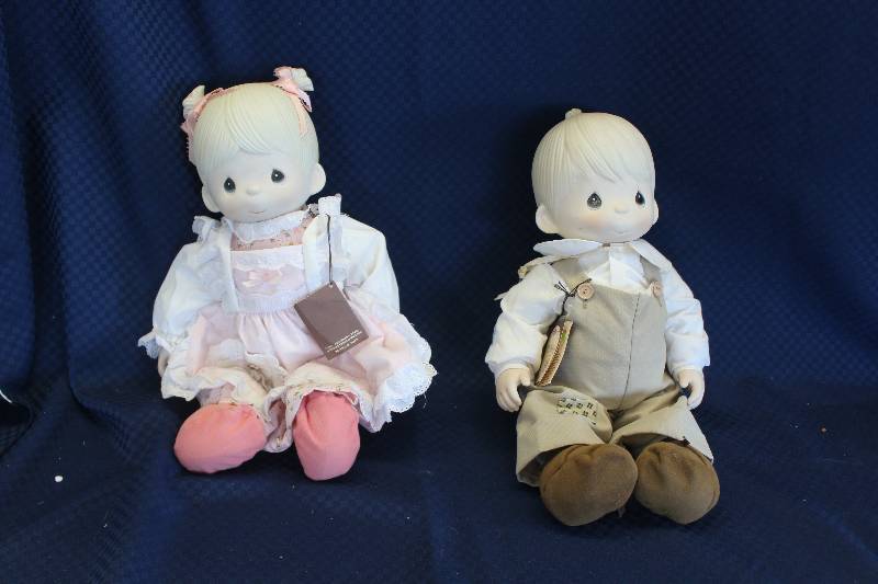 lot 424 image: Lot of (2) Rare Enescos Precious Moments Collection Including 1) Debbie AND 1) Mikey