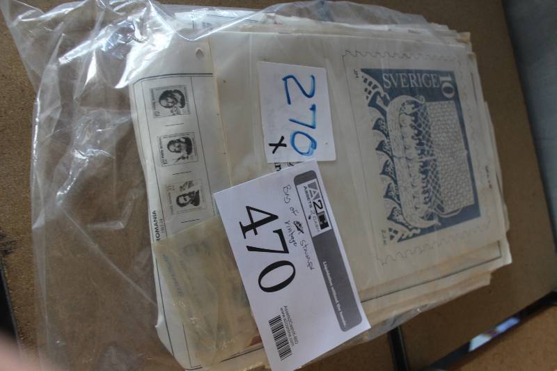lot 470 image: Lot of Vintage Stamps