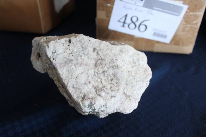 lot 486 image: 5lbs Agate Rock