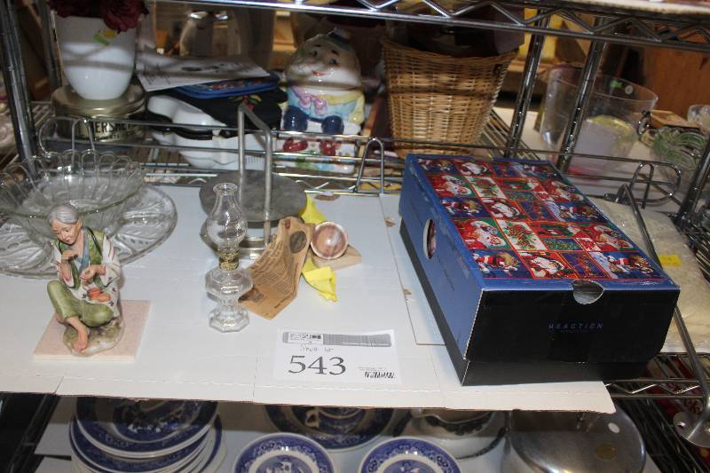 lot 543 image: Shelf Lot Of Ceramic, Glass Decorations, Tableware