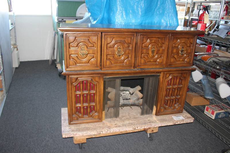 lot 316 image: Morse Electrophonic Fireplace Stereo w Mantel Surround