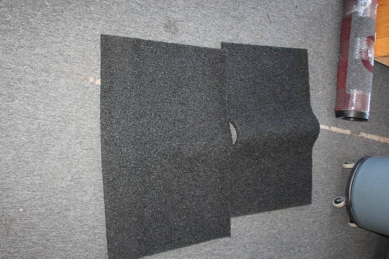 lot 555 image: Lot of (2) 3M Floor Mats For Boat, Indoor, Outdoor