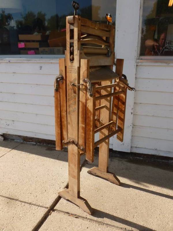 Antique Wringer Washer Stand | Manannah #222 Barber's Chair, Lawn Edger ...