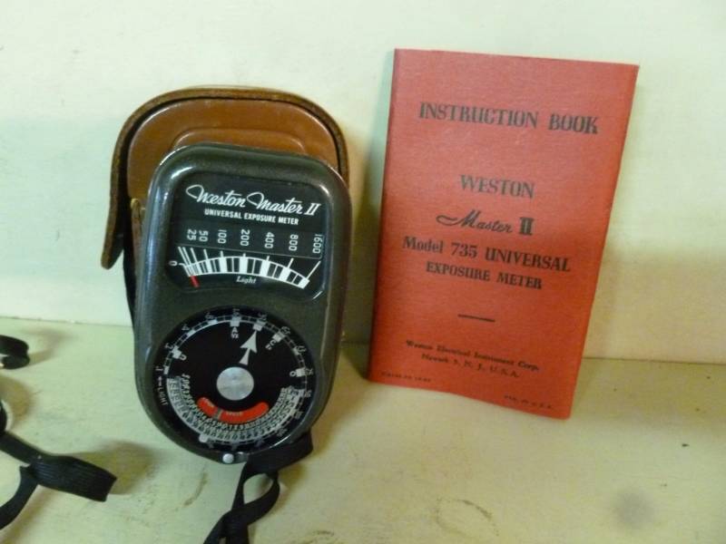 lot 17 image: Vintage Exposure Meter