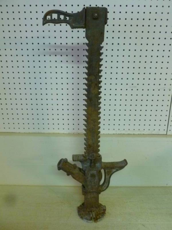 lot 32 image: Vintage Jack