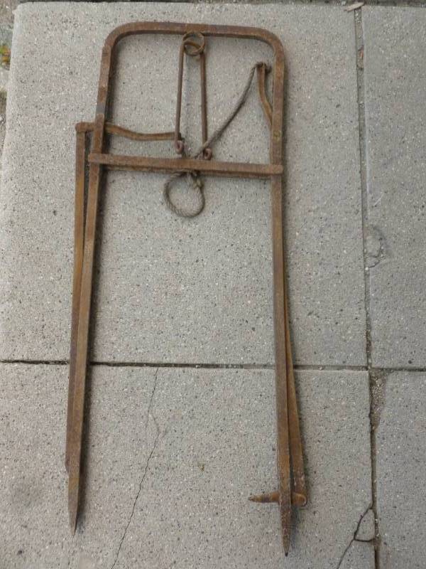 lot 35 image: Vintage Hay Fork