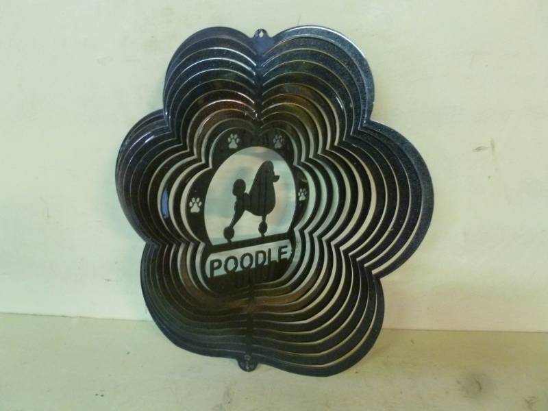 lot 48 image: Wind Decoration