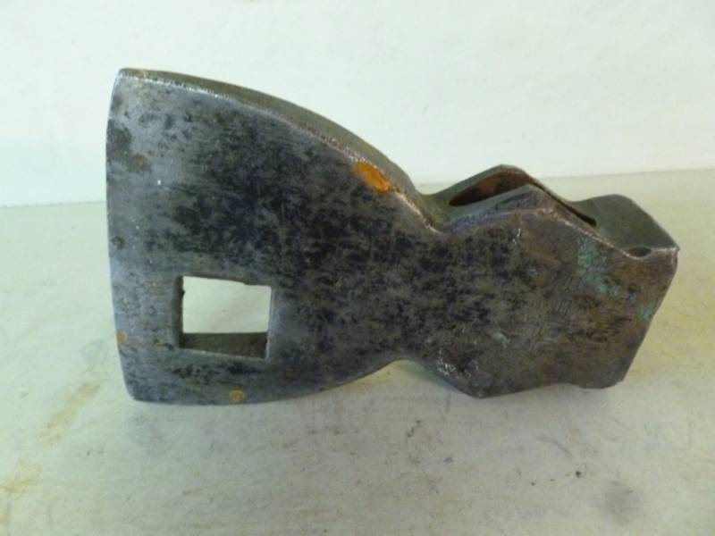 lot 77 image: Vintage Ax Head