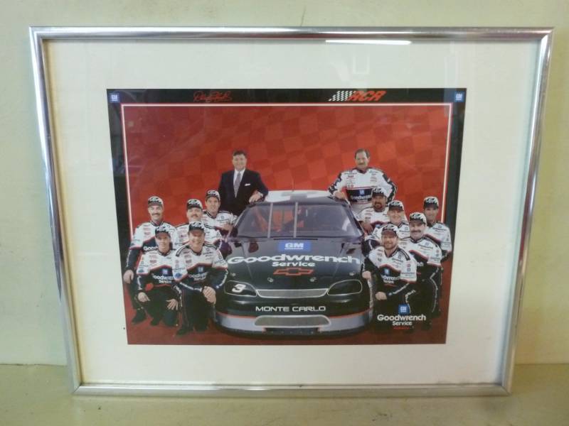 lot 111 image: Dale Earnhardt Collectible