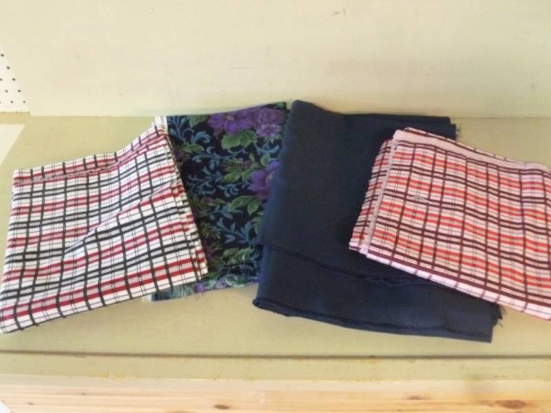 lot 149 image: Fabric