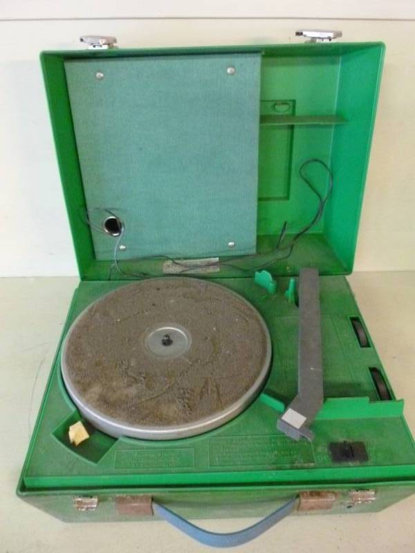 lot 154 image: Record Player