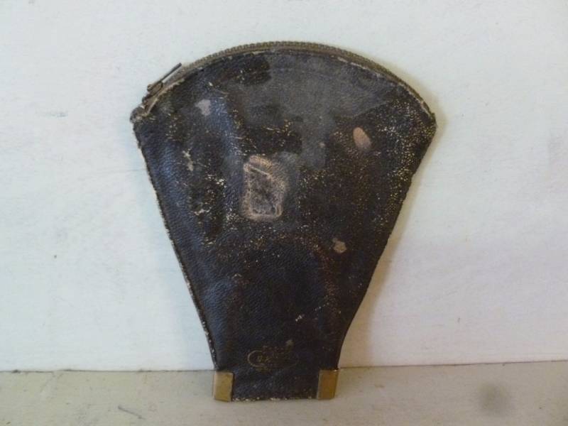 lot 156 image: Vintage Tobacco Pouch
