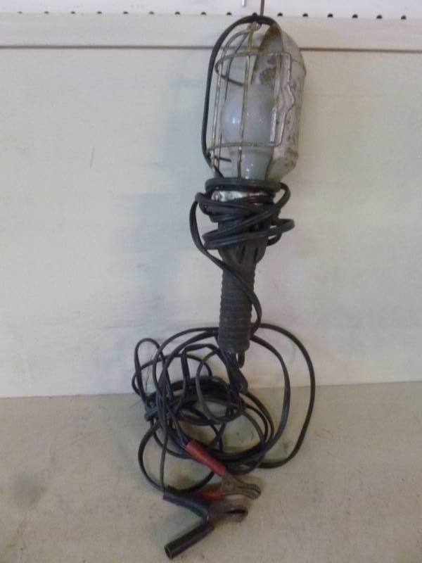 lot 163 image: Trouble Light