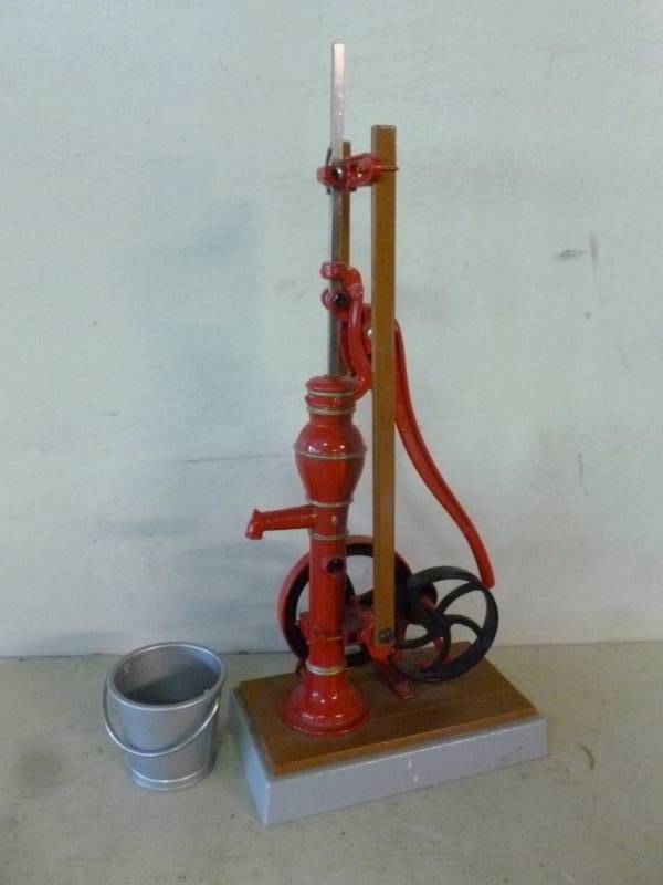 lot 167 image: Ertl