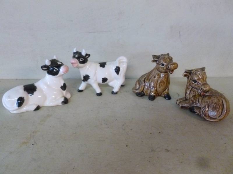 lot 170 image: Cow Decorations